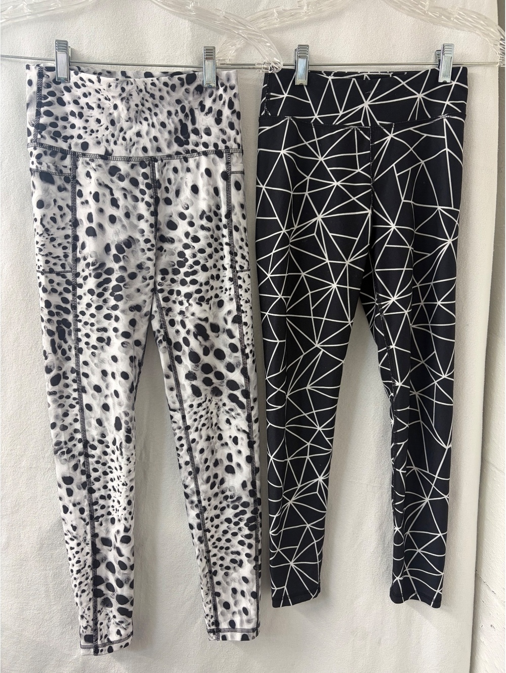 DSG Girls Leggings Size M 10-12 Lot of 2 Athletic Pants 1 NWT Printed